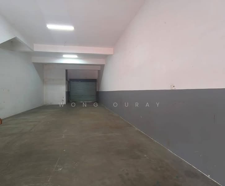 Kedai untuk Dijual di Senai (Johor) - Wong Ouray - Interior - PropertyGuru.com.my
