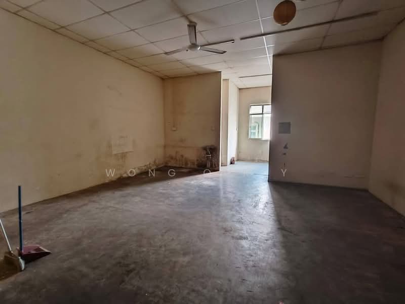 Kedai untuk Dijual di Senai (Johor) - Wong Ouray - Interior - PropertyGuru.com.my