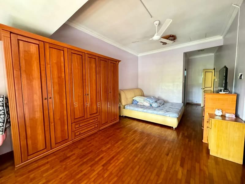 Rumah Teres 2 Tingkat untuk Dijual di Taman Sutera (Johor Bahru) - Shela Lim - Bedroom - PropertyGuru.com.my