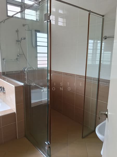Bungalow for Sale in Kota Emerald (Rawang) - Christie Wong - Bathroom - PropertyGuru.com.my