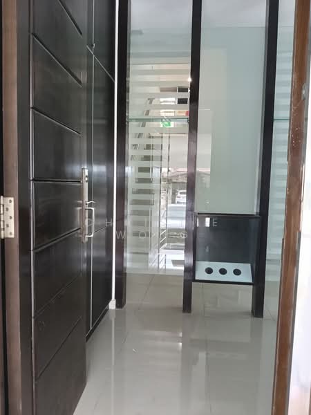 Bungalow for Sale in Kota Emerald (Rawang) - Christie Wong - Entrance - PropertyGuru.com.my