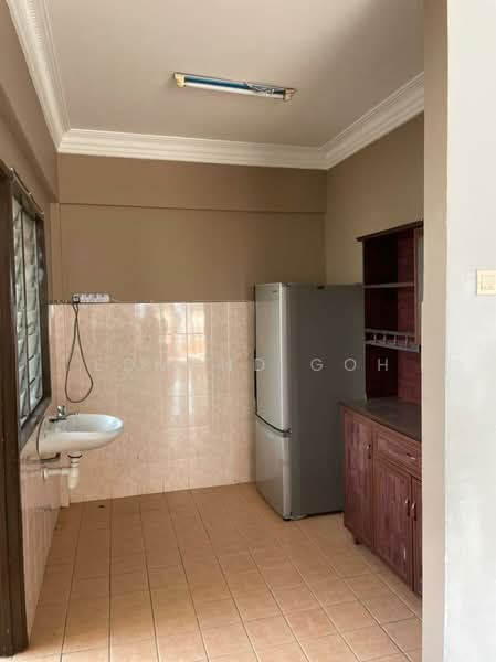 Apartment for Sale at Pangsapuri Seri Pinang - Edmund Goh - Kitchen - PropertyGuru.com.my