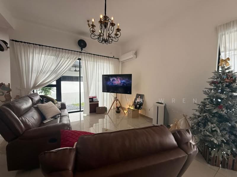 Rumah Teres 2 Tingkat untuk Dijual di Iskandar Puteri (Nusajaya) (Johor) - Kelvin Kong Wren - Living Room - PropertyGuru.com.my