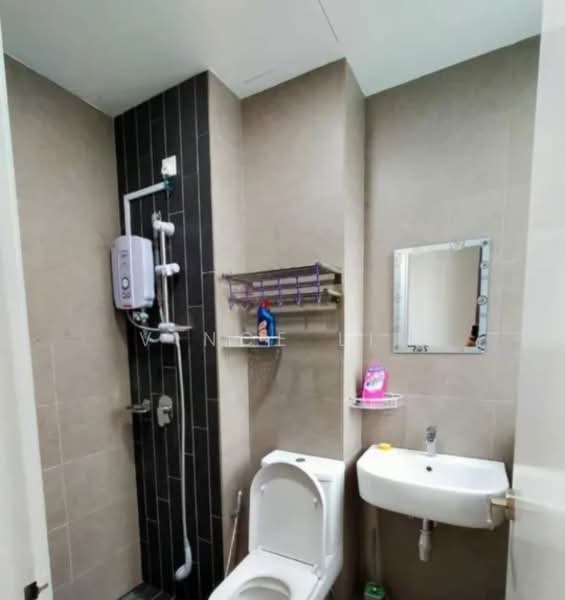 Service Residence for Sale at H2O Residences - Vince Lim - Bathroom - PropertyGuru.com.my