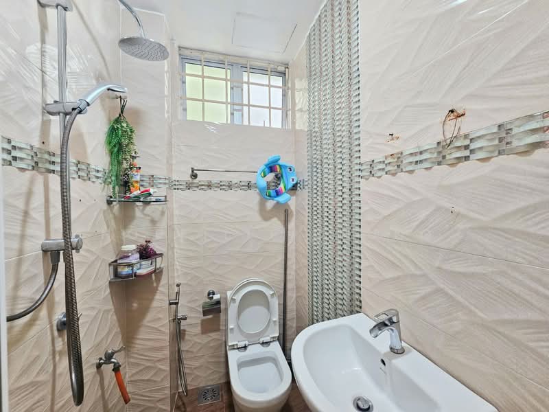 TP 1, Taman Perindustrian Sime Uep, Taman Perindustrian USJ untuk Untuk Dijual - RM 760,000, Apr 2026 - Bathroom - PropertyGuru.com.my