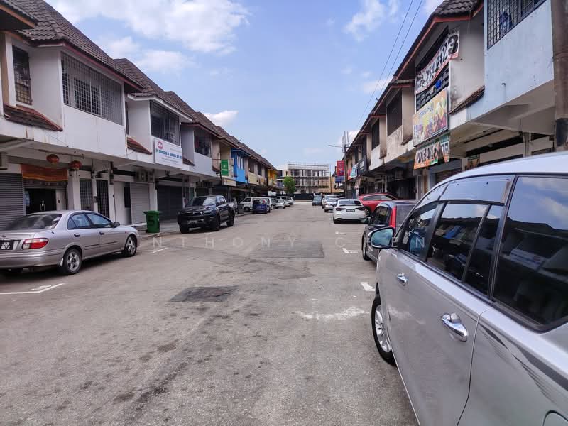 Shop / Office for Rent in Taman Daya (Johor Bahru) - Anthony Chen - Exterior - PropertyGuru.com.my