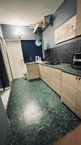 Condominium for Sale at Pelangi Indah Condominium - John Ooi - Kitchen - PropertyGuru.com.my