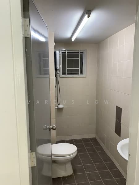 Apartment for Sale at Seri Kasturi Apartments - Marcus Low - Bathroom - PropertyGuru.com.my