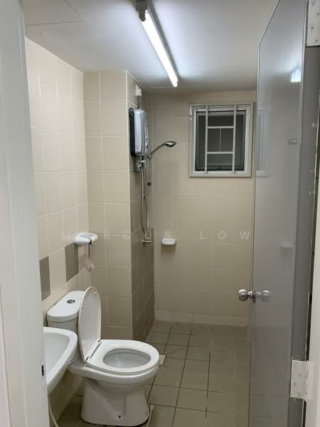 Apartment for Sale at Seri Kasturi Apartments - Marcus Low - Bathroom - PropertyGuru.com.my