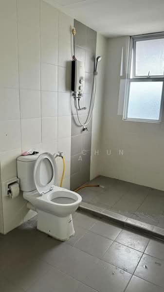 Condominium for Rent at Elit Heights @ Bayan City - Gan Chun Kai - Bathroom - PropertyGuru.com.my