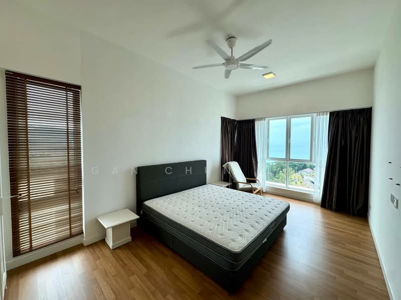 Kondominium untuk Disewa di Bayu Ferringhi Condominiums - Gan Chun Kai - Bedroom - PropertyGuru.com.my