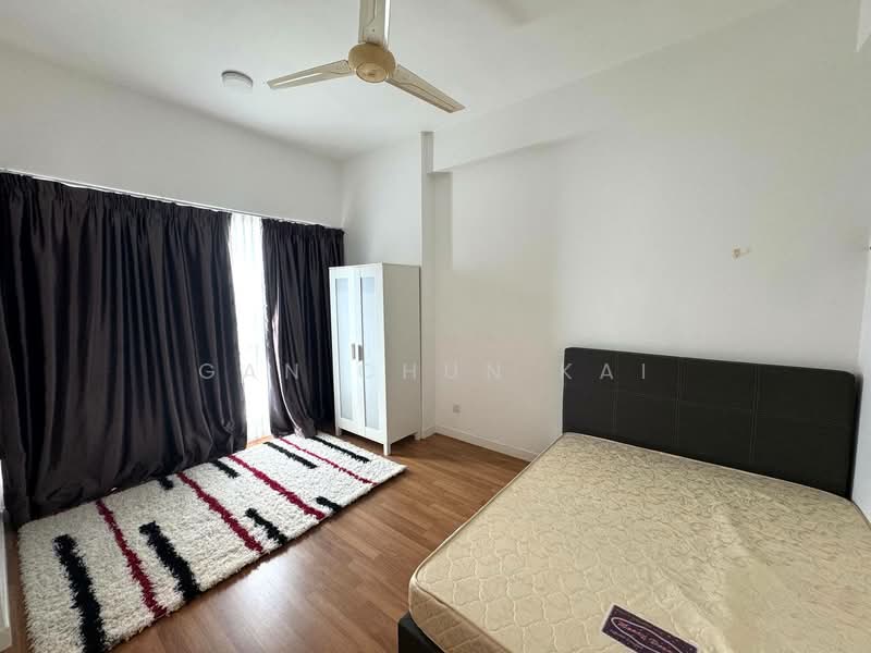 Kondominium untuk Disewa di Bayu Ferringhi Condominiums - Gan Chun Kai - Bedroom - PropertyGuru.com.my
