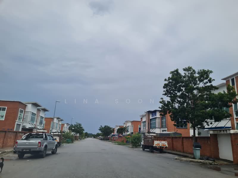 Factory for Sale in Rawang (Selangor) - Lina Soong - Exterior - PropertyGuru.com.my