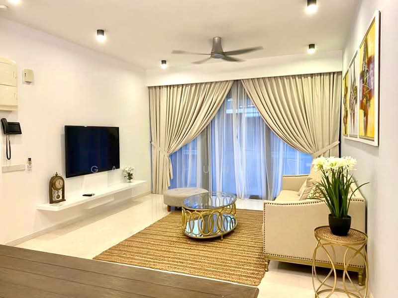 Shorefront Residences untuk Untuk Disewa - RM 7,800 /bulan, Mac 2026 - Living Room - PropertyGuru.com.my