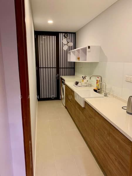 Shorefront Residences untuk Untuk Disewa - RM 7,500 /bulan, Mac 2026 - Kitchen - PropertyGuru.com.my