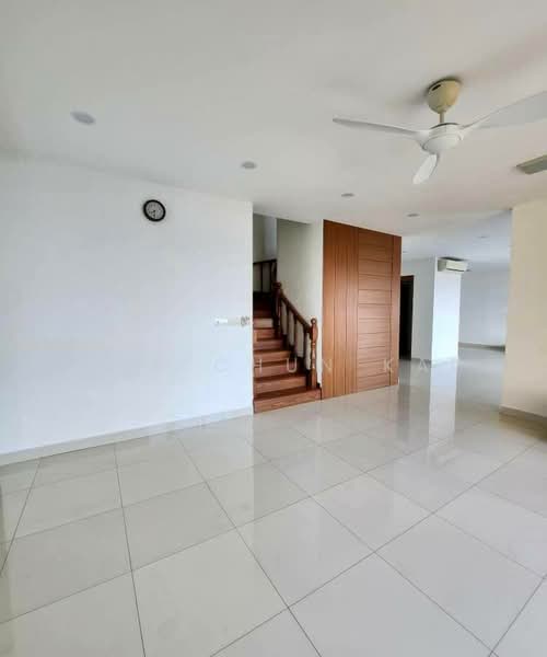 Central Park condominium untuk Untuk Disewa - RM 9,000 /bulan, Mac 2026 - Living Room - PropertyGuru.com.my