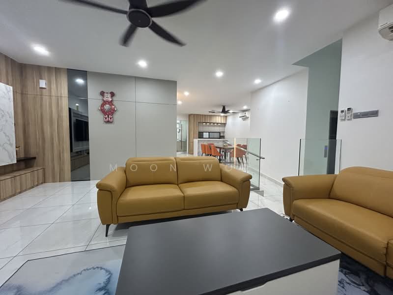 3-storey Terraced House for Rent in Bandar Puteri Puchong (Puchong) - Moon Wong - Living Room - PropertyGuru.com.my