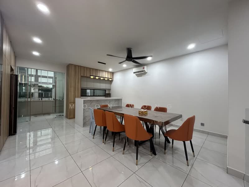 3-storey Terraced House for Rent in Bandar Puteri Puchong (Puchong) - Moon Wong - Dining Room - PropertyGuru.com.my