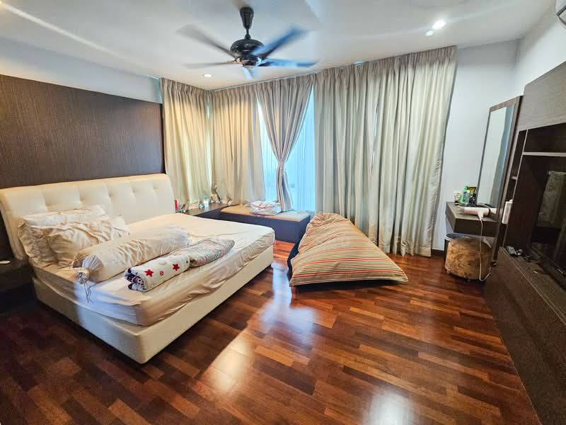 Condominium for Sale at Laman Baiduri - Lee Jo Surf - Bedroom - PropertyGuru.com.my