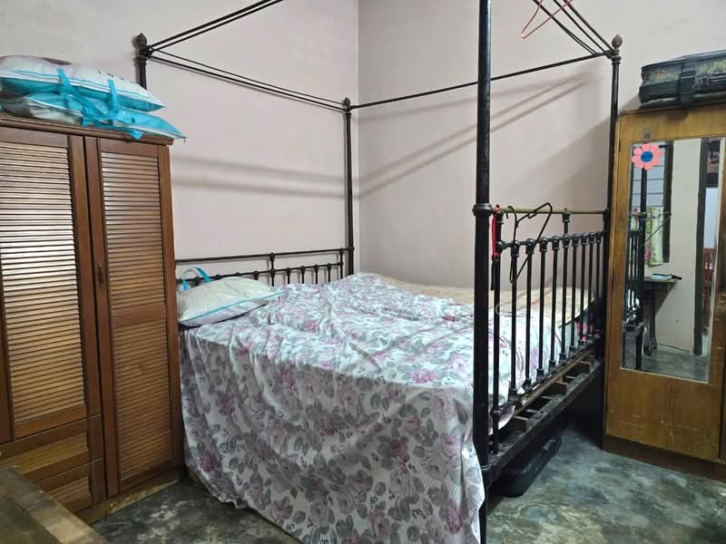 1-storey Terraced House for Sale in Kepong (Kuala Lumpur) - Kathy Pong - Bedroom - PropertyGuru.com.my