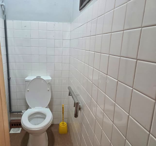 1-storey Terraced House for Sale in Kepong (Kuala Lumpur) - Kathy Pong - Bathroom - PropertyGuru.com.my