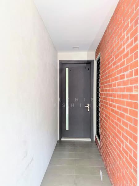 Terraced House for Sale in Shah Alam (Selangor) - Balkhis Hashim - Entrance - PropertyGuru.com.my
