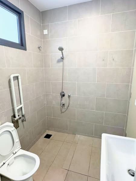 Terraced House for Sale in Shah Alam (Selangor) - Balkhis Hashim - Bathroom - PropertyGuru.com.my