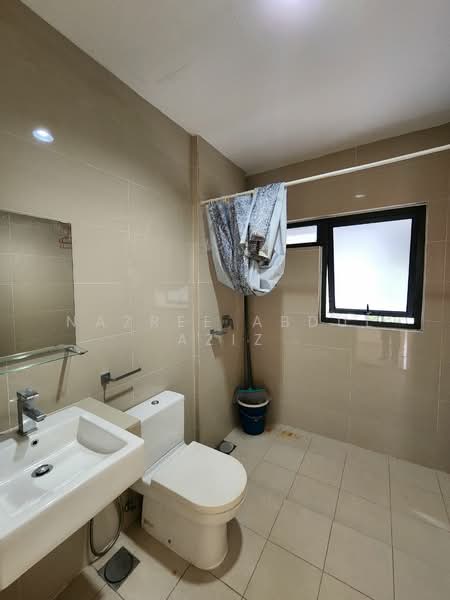 Mirage By The Lake untuk Untuk Disewa - RM 1,800 /bulan, Apr 2026 - Bathroom - PropertyGuru.com.my