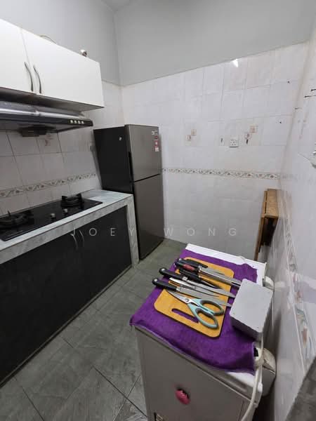 Pangsapuri Kelana Impian untuk Untuk Disewa - RM 2,000 /bulan, Apr 2026 - Kitchen - PropertyGuru.com.my