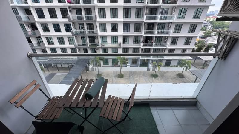 The Platino Serviced Apartment untuk Untuk Dijual - RM 520,000, Mac 2026 - Balcony - PropertyGuru.com.my