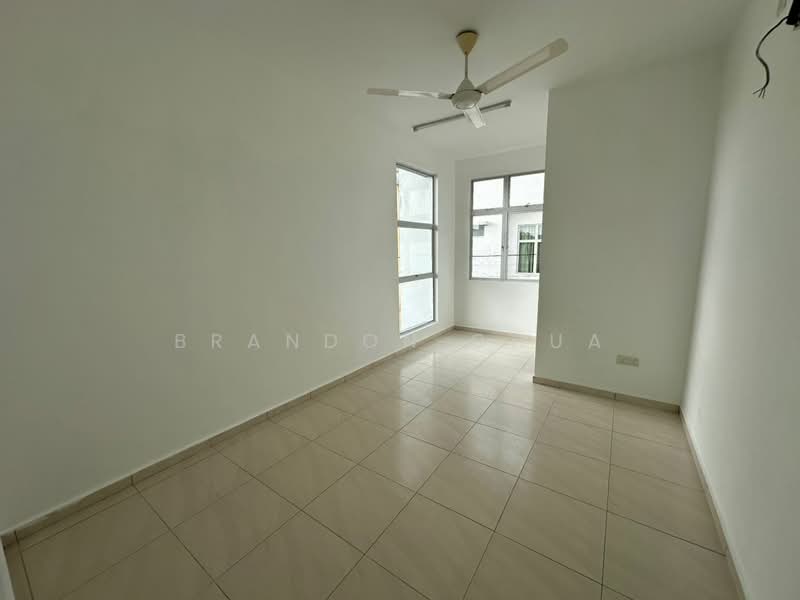 Nusa Sentral 2 Storey Terrace Corner Lot / Extra Land/ Gelang Patah/ Iskandar Puteri/ Near Tuas Link untuk Untuk Disewa - RM 4,000 /bulan, Apr 2026 - Interior - PropertyGuru.com.my