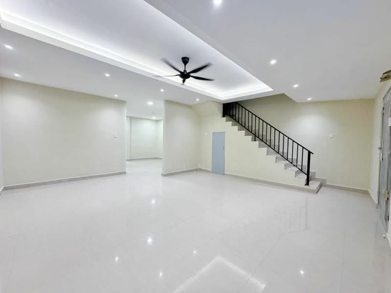 Rumah Teres 2 Tingkat untuk Dijual di Skudai (Johor) - Lee Chin Wong - Living Room - PropertyGuru.com.my