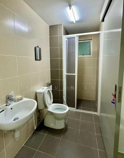 Service Residence for Sale at Serviced Residence @ Razak City Residences (RC Residences) - Ridzuan Lu - Bathroom - PropertyGuru.com.my