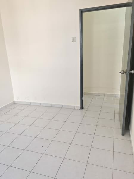 Apartment for Sale at Taman Larkin Idaman Plot C - Scarlette Lai - Interior - PropertyGuru.com.my