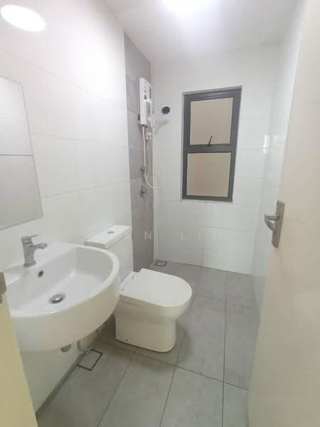Condominium for Rent at Trinity Aquata - Ivan Lim - Bathroom - PropertyGuru.com.my