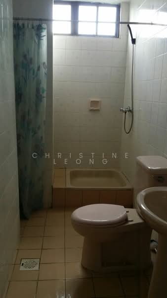 Semi-Detached House for Sale in Taman Sri Tebrau (Johor Bahru) - Christine Leong - Bathroom - PropertyGuru.com.my