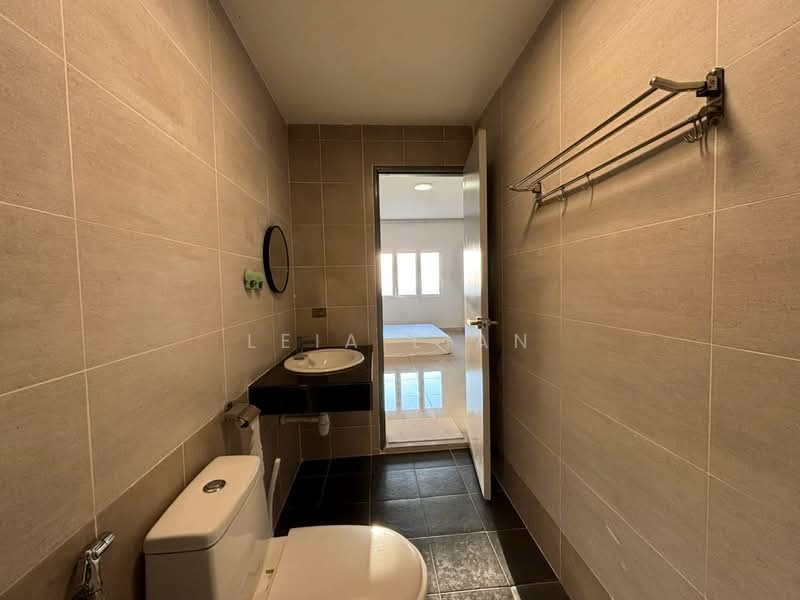 Koi Prima Condominium untuk Untuk Disewa - RM 1,700 /bulan, Apr 2026 - Bathroom - PropertyGuru.com.my