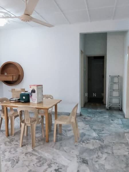 Apartment for Rent at Melati Apartments - Weng Sern - Dining Room - PropertyGuru.com.my
