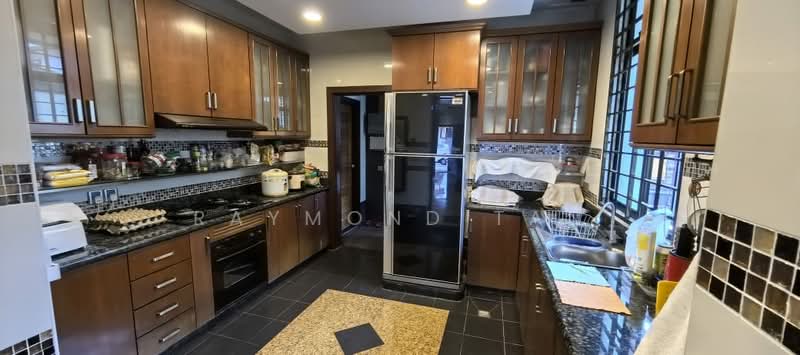 Saujana Akasia untuk Untuk Dijual - RM 1,450,000, Apr 2026 - Kitchen - PropertyGuru.com.my