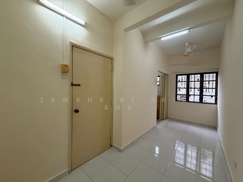 2-storey Terraced House for Sale in Taman Wangsa Melawati (Setapak) - Zawana BT Zaidi Ana - Interior - PropertyGuru.com.my