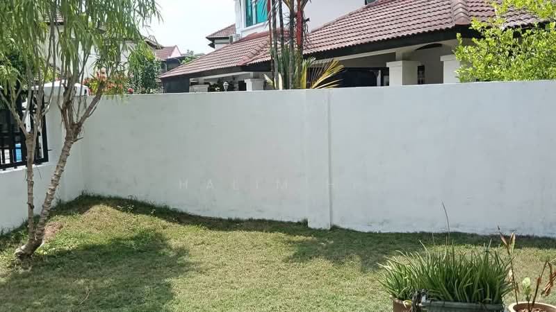 Semi-Detached House for Sale in Bandar Tasik Kesuma (Beranang) - Halim HP - Exterior - PropertyGuru.com.my