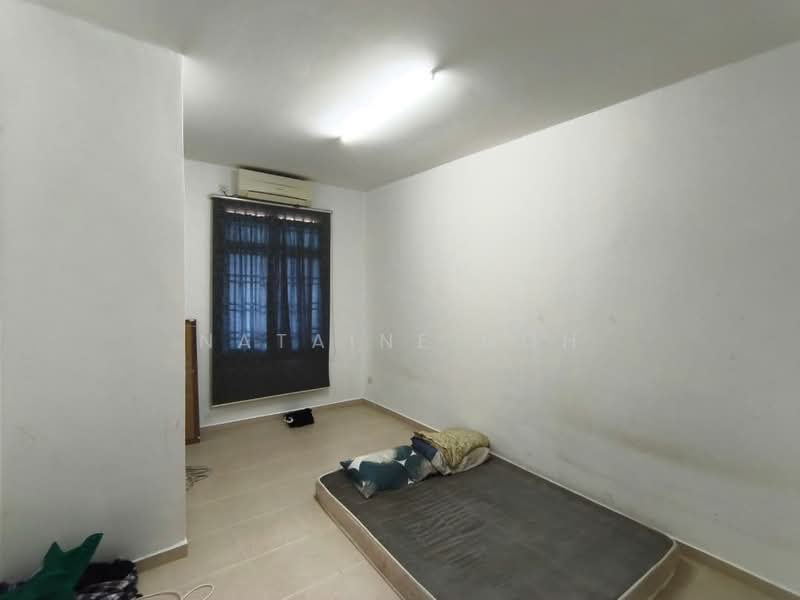 Taman Nusa Bestari untuk Untuk Disewa - RM 2,600 /bulan, Apr 2026 - Bedroom - PropertyGuru.com.my