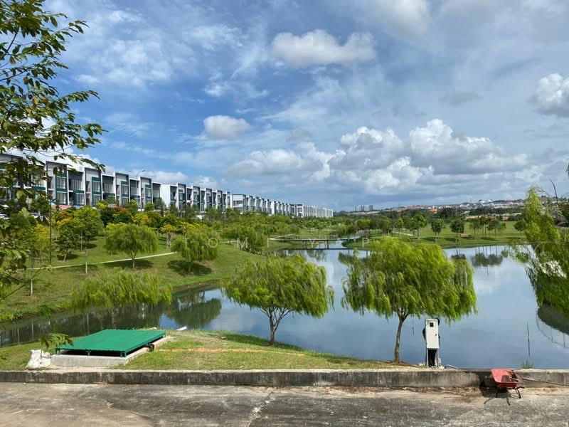 Shop / Office for Sale in Austin Crest (Johor Bahru) - Tomi Yap - Exterior - PropertyGuru.com.my