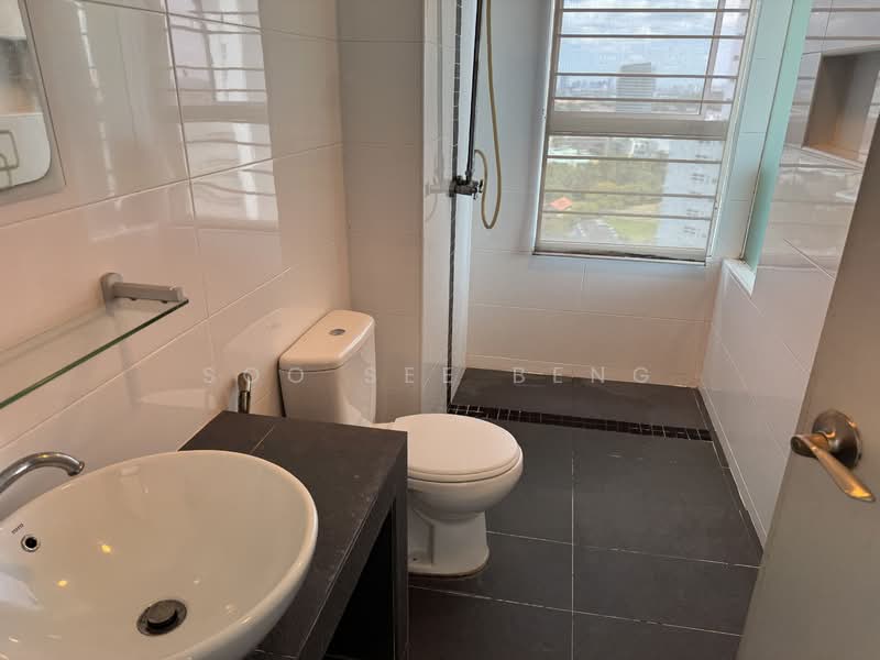 Ritze Perdana 2 untuk Untuk Disewa - RM 1,450 /bulan, Mac 2026 - Bathroom - PropertyGuru.com.my