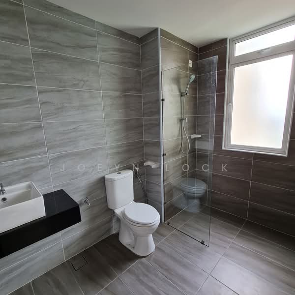 KSL Residence @ Daya untuk Untuk Dijual - RM 515,000, Apr 2026 - Bathroom - PropertyGuru.com.my