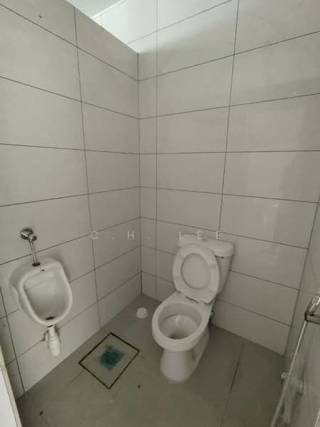 Factory for Rent in Sungai Petani (Kedah) - C.H. Lee - Bathroom - PropertyGuru.com.my