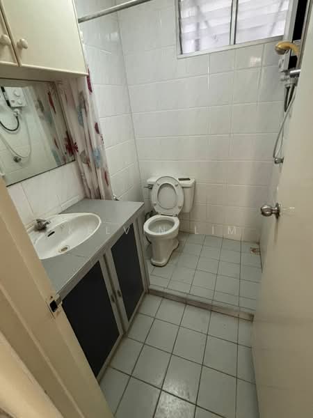 Leader Garden untuk Untuk Dijual - RM 395,000, Mac 2026 - Bathroom - PropertyGuru.com.my