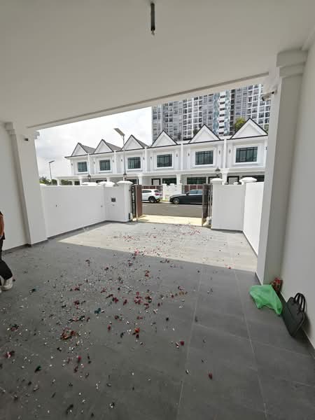 2-storey Terraced House for Sale in Bandar Seri Alam (Masai) - Yucong . - Exterior - PropertyGuru.com.my