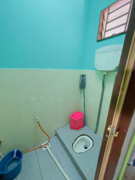 Taman Scientex Kulai untuk Untuk Dijual - RM 365,000, Apr 2026 - Bathroom - PropertyGuru.com.my