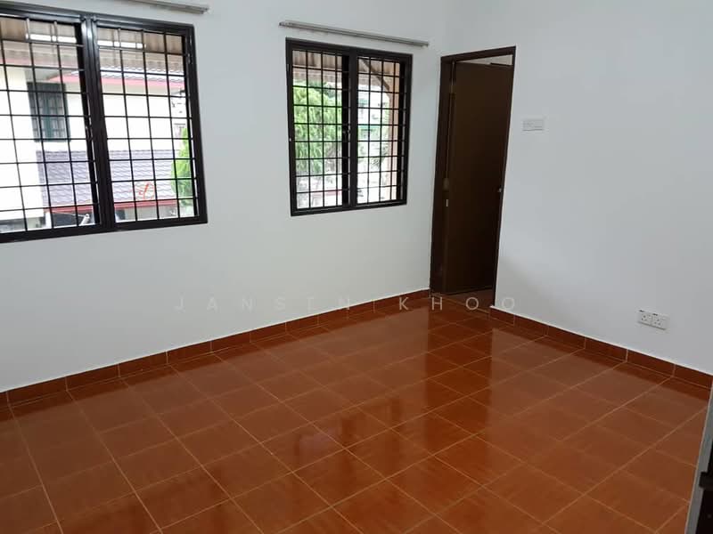 Semi-Detached House for Sale in SS 3, Taman Universiti (Petaling Jaya) - Jansen Khoo - Interior - PropertyGuru.com.my
